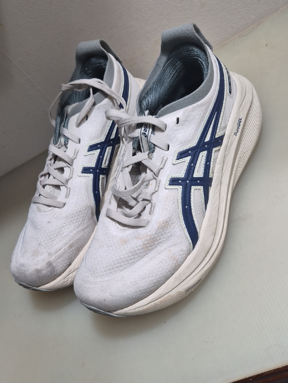 ASICS White Sneakers with Navy Logo Stripes